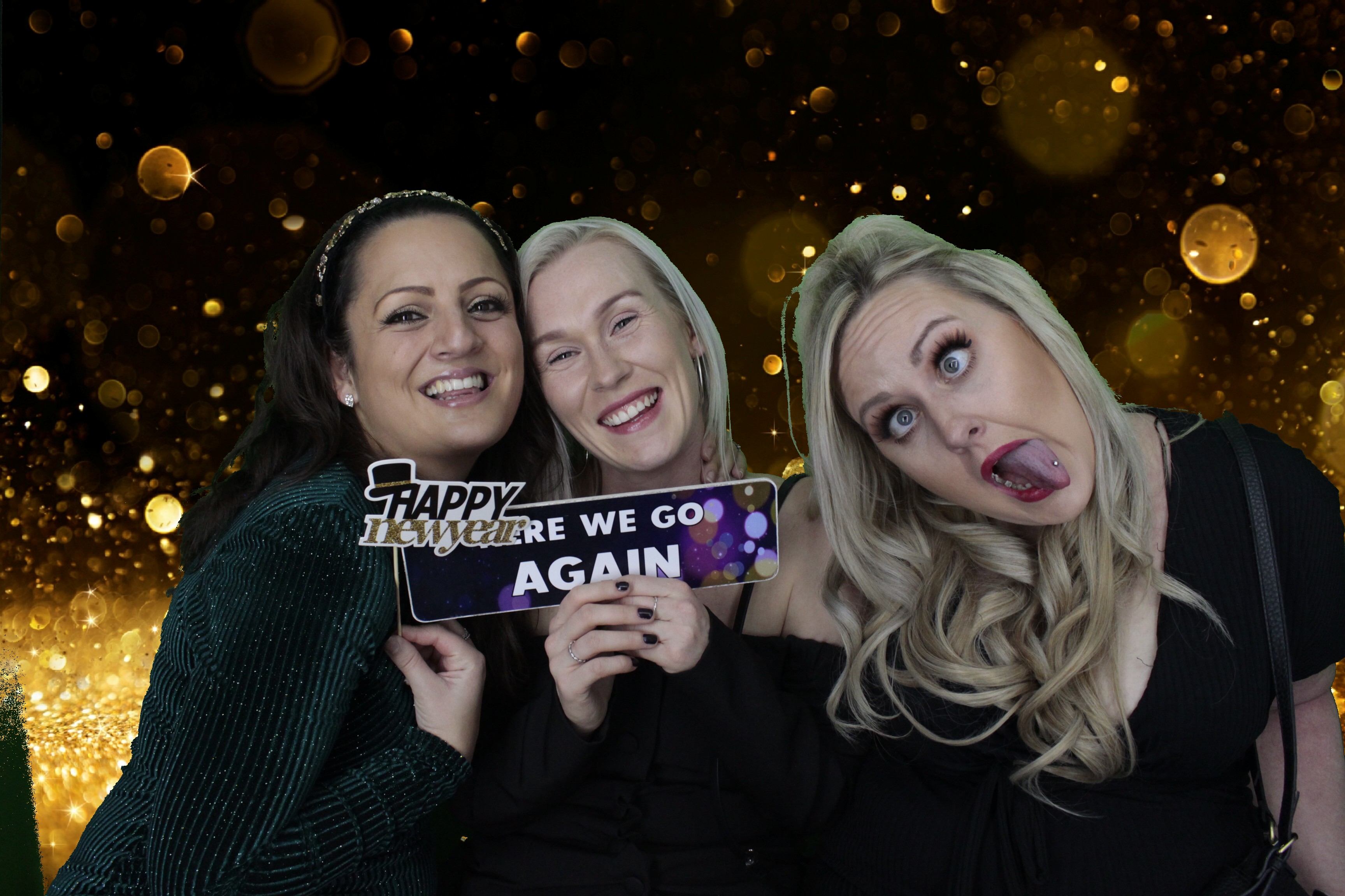 NYE Party | View more photos from the event at gallery.myphotoboothexperience.co.uk/u/MyPhotoBoothExperienceLtd/NYE-Party